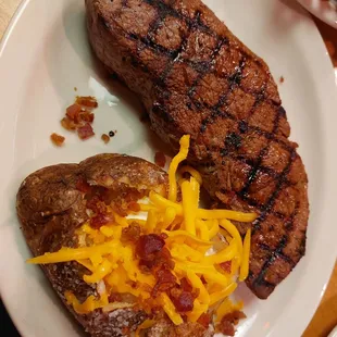 16 oz Sirloin $24.99, delicious!!