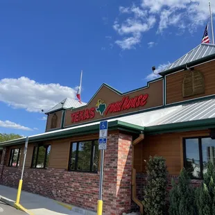 the front of the restaurant