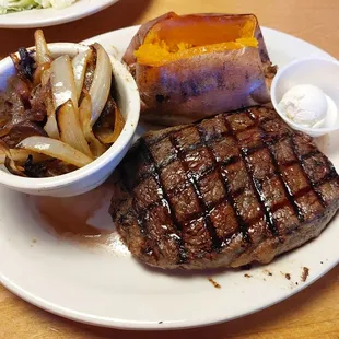 16oz sirloin was cooked perfectly $26