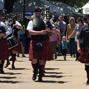 Forth Worth Pipes &amp; Drums