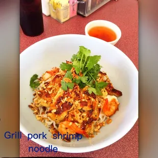 food, ramen and noodles