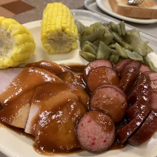 2 meat specials on Friday and Saturday for 10.95