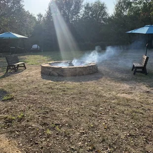 Love the fire pit!