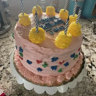 Max and Ruby cake, thank you texas star Bakery  for an amazing cake!! (AGAIN)I&apos;m your #1 fan!