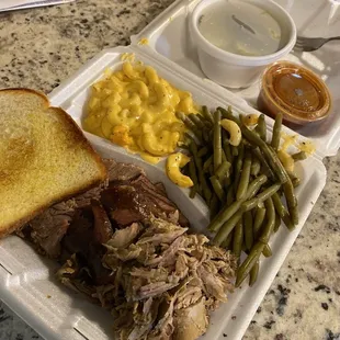 Pulled Pork Sandwiches