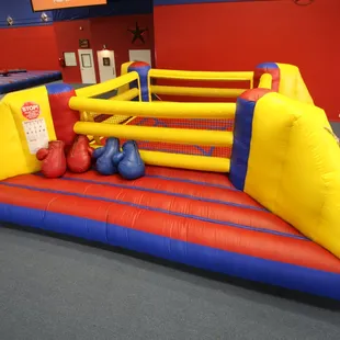 Game shown: Ultimate Boxing