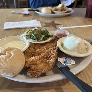Chicken-fried chicken with 2 sides.