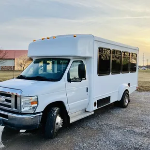 12 passenger seats minibus with wheelchair accessible