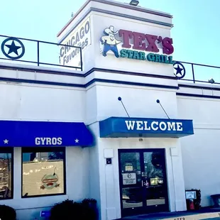 the outside of the restaurant