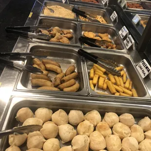 The hot sides buffet is back !!