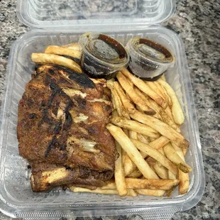 &quot;Big Rib&quot;, fries and sauce on the side