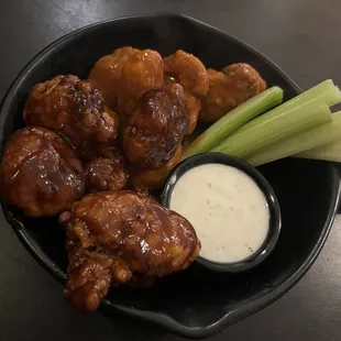 12 Boneless Wings
