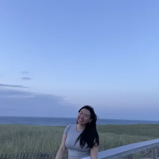 Tiffany T.