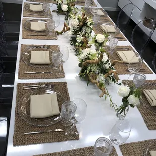 This table display is amazing!