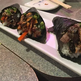 Salmon Skin Hand Roll