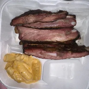 Jerk Ribs with Mac n Cheese ... YUM
