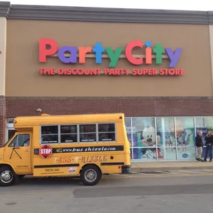 PARTY, Party, party...