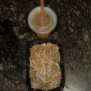 Pad Thai + Pineapple Tea