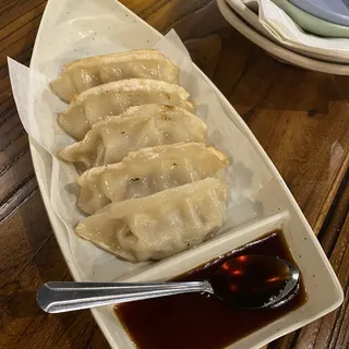 Gyoza