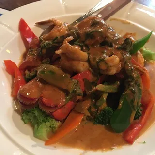 Lobster & shrimp in Panang curry