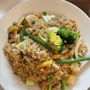 Pineapple Fried Rice w/ mixed vegetables