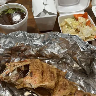 Garlic sauce whole fish