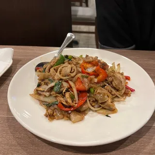 40. Drunken Noodle