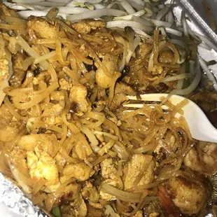 Pad Thai (They used thin noodles)