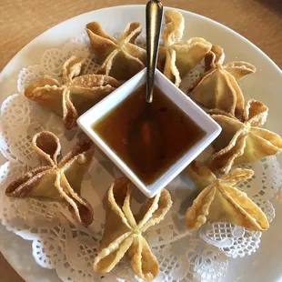 8 Crab Rangoon