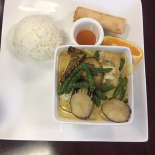 Green Curry with roasted eggplant and asparagus