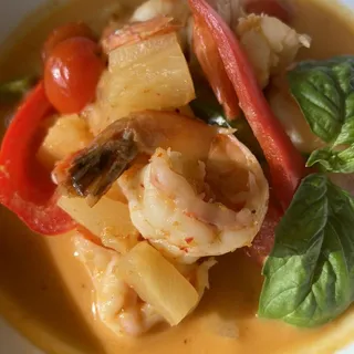 Red Curry Pineapple