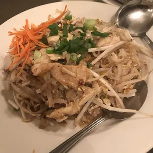 Chicken pad Thai