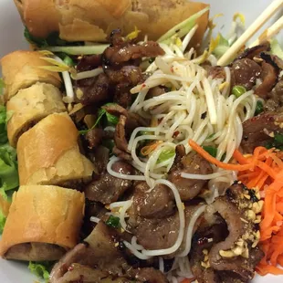 Pork &amp; Egg Roll Bun