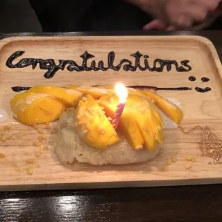 Sweet Sticky Rice with Mango