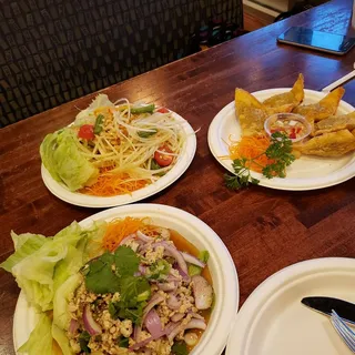 Larb Kai