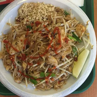 Chicken pad Thai