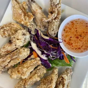 Chicken Alien Wings (TikTok: @justandyvu)