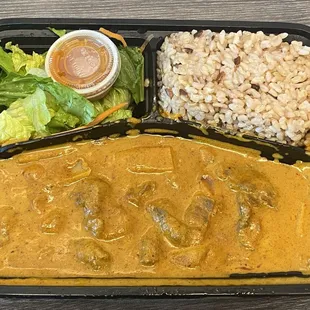 7/2/24 (tue): Take-out - One of my favs Massaman Curry with Beef &amp; Brown Rice. Top view