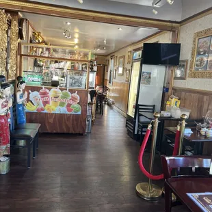 is it inside thaibarbecue. restaurant.