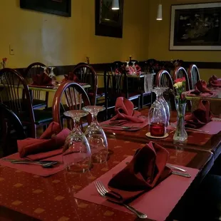 Such a comfortable atmosphere. A must try.