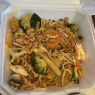 1. Pad Thai with vegetables