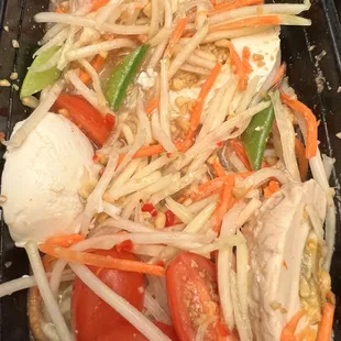 Isaan papaya salad with salted eggs
