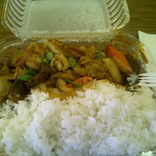 22. Pad See Ew Chicken Noodle