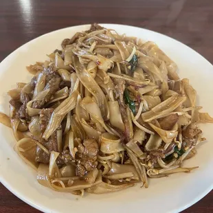 Drunken Noodles with Beef.