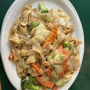 Pad See-Iew Noodle