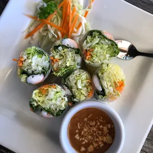 Shrimp lettuce wrap
