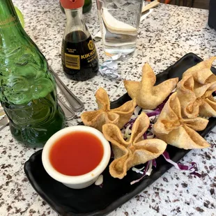 6 Piece Crab Cheese Wonton