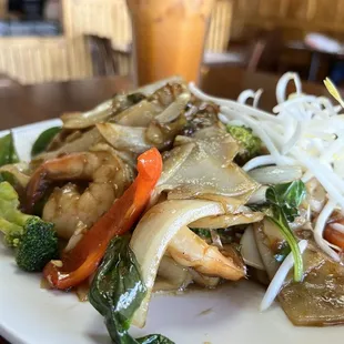 Pad Kee Mow (drunken noodles)