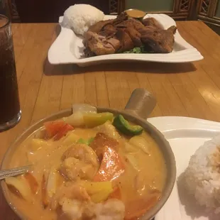 Crispy duck and shrimp pineapple curry