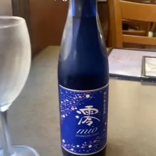 Sparkling Sake